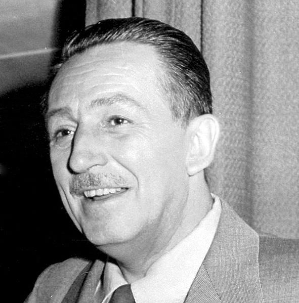 591px-Walt_disney_portrait