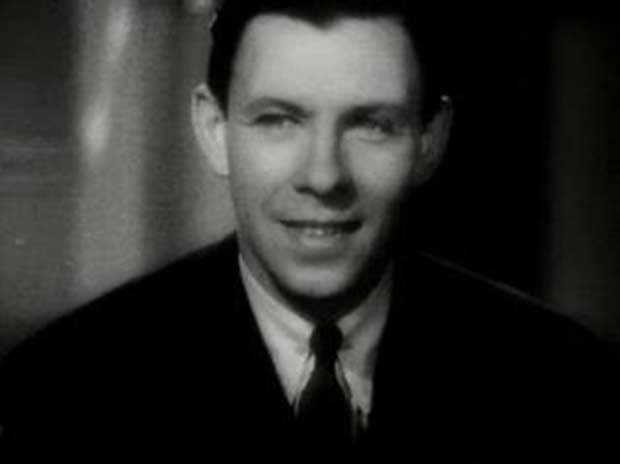 George_Murphy_in_London_By_Night