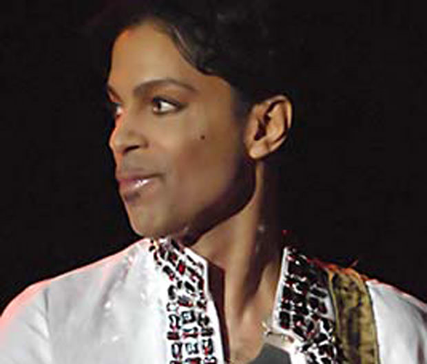 Prince_at_Coachella_001