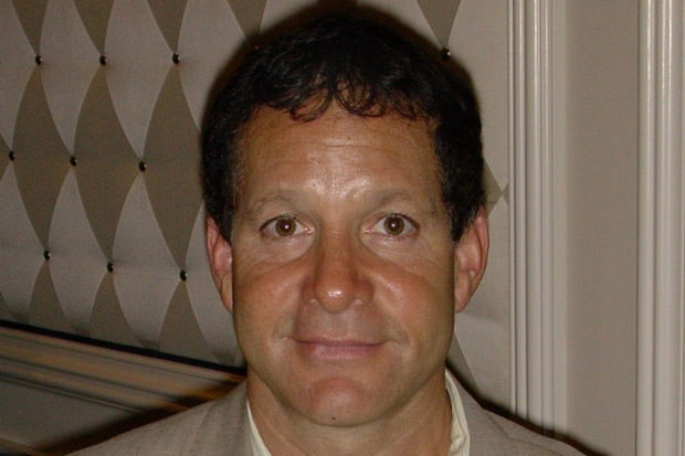 SteveGuttenbergJul05