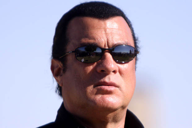 Steven_Seagal_by_Gage_Skidmore