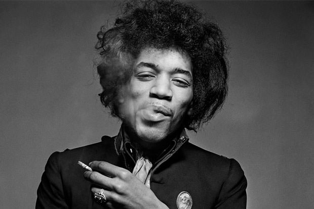 Jimi_Hendrix_by_Gered_Mankowitz_1967